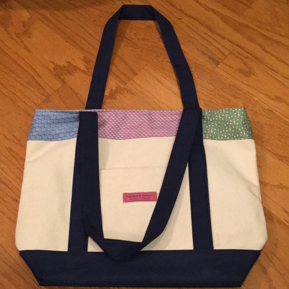 Vineyard Vines tote